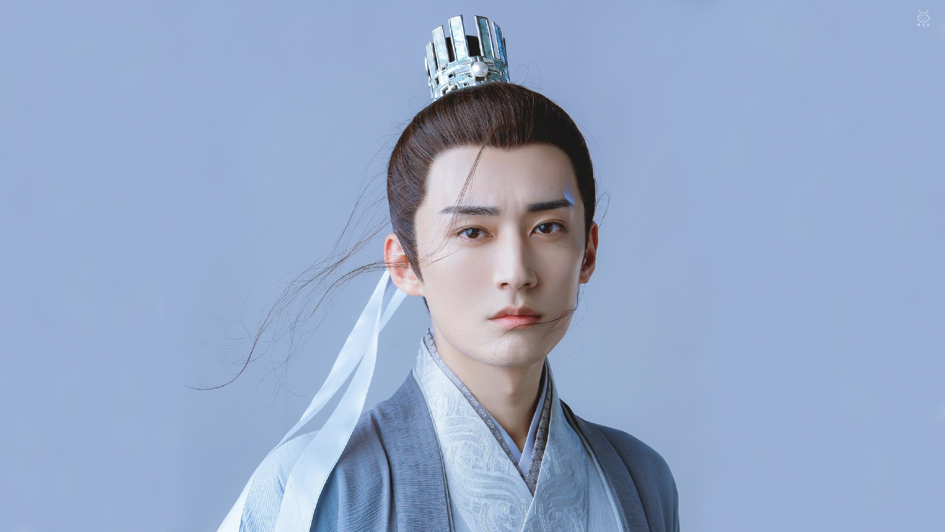 足球的焰火,篮球的凝视,当世界杯之夜响起浓眉的冲锋号