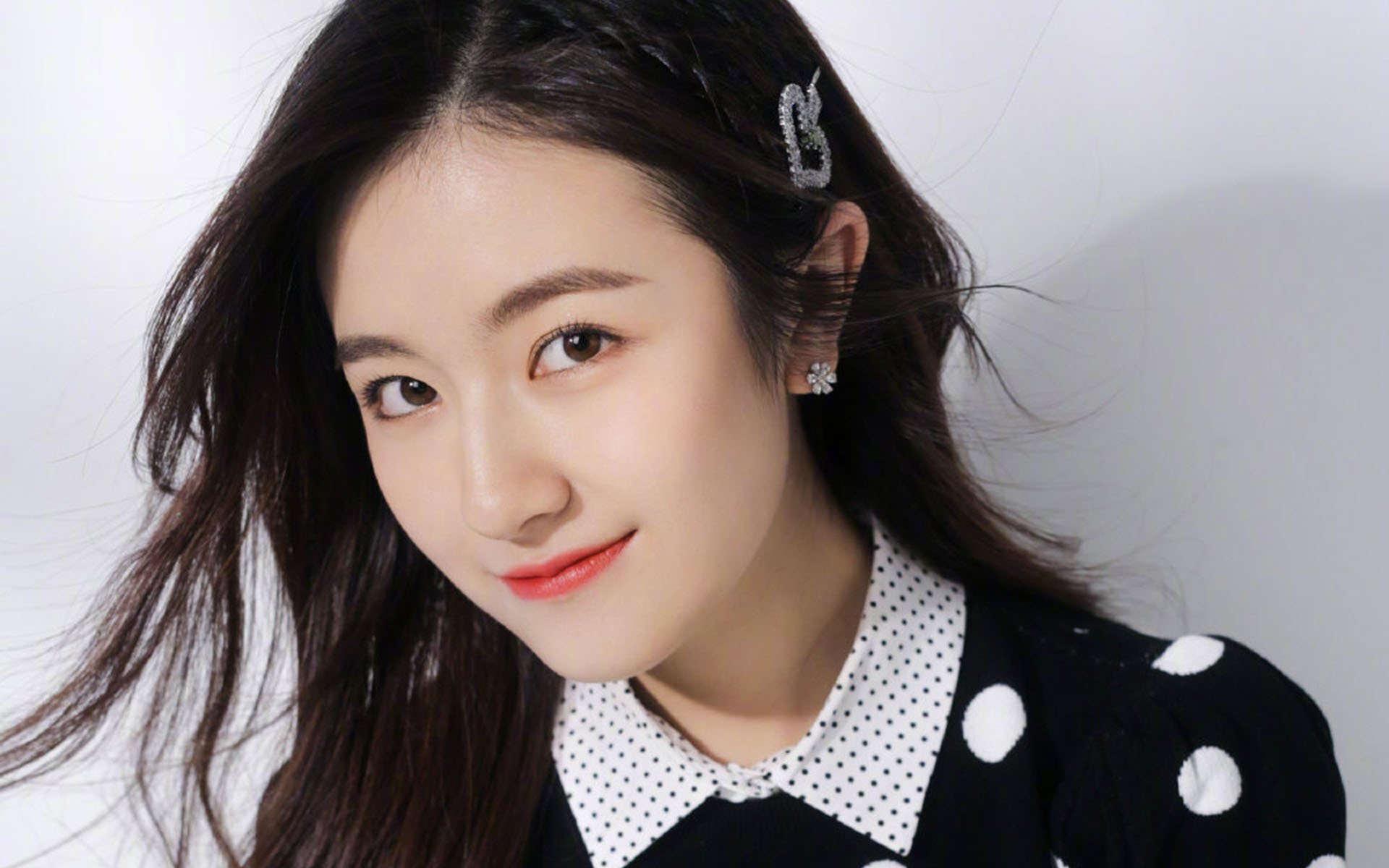 铁壁防守与巨星闪光，日本锁死中国，内马尔关键时刻定江山