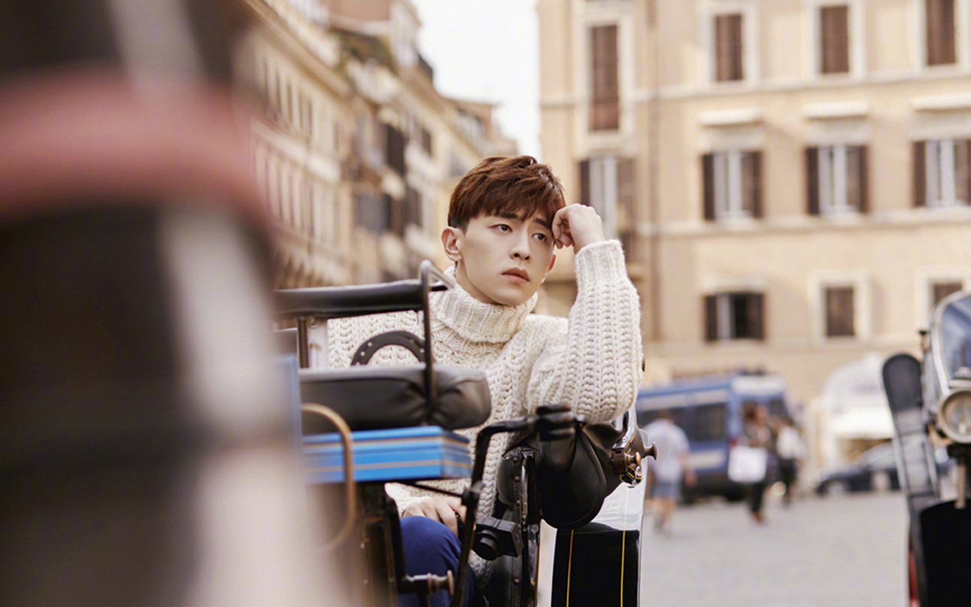 神来一脚定乾坤，楚阿梅尼暗夜突围，瑞典加时险胜乌拉圭