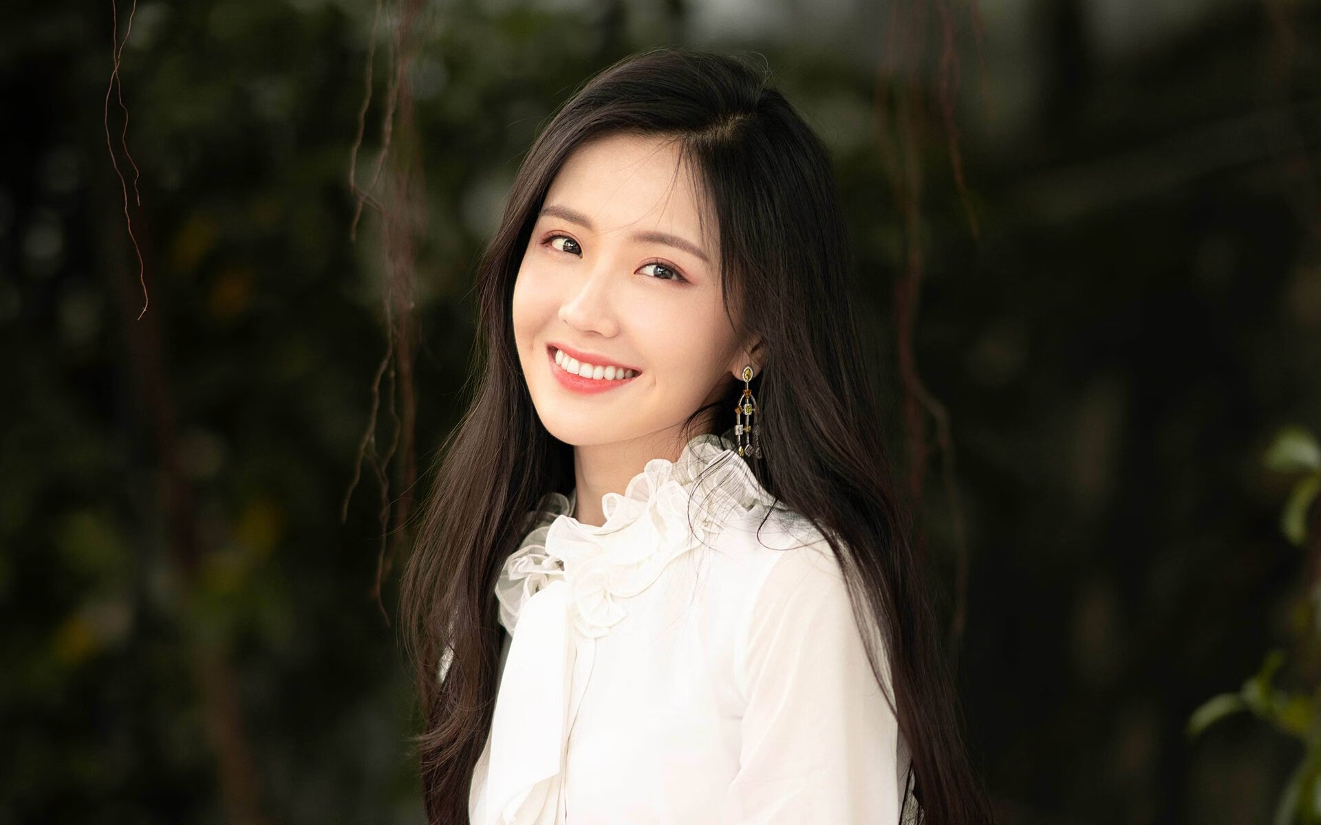 天蓝奇迹，梅西归化乌拉圭，2026世界杯首秀碾压瑞典